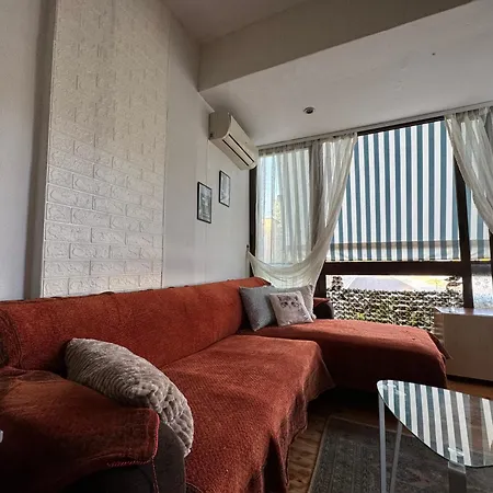 Area Apartment
